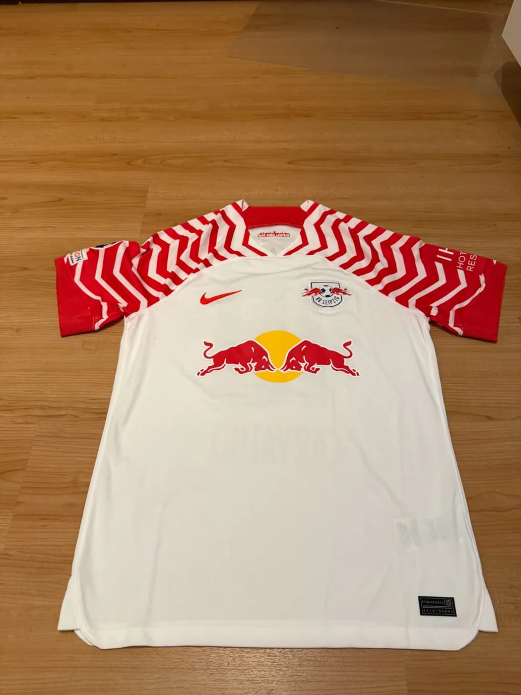 RB Leipzig 2023/2024 Fábio Carvalho Home front view football shirt
