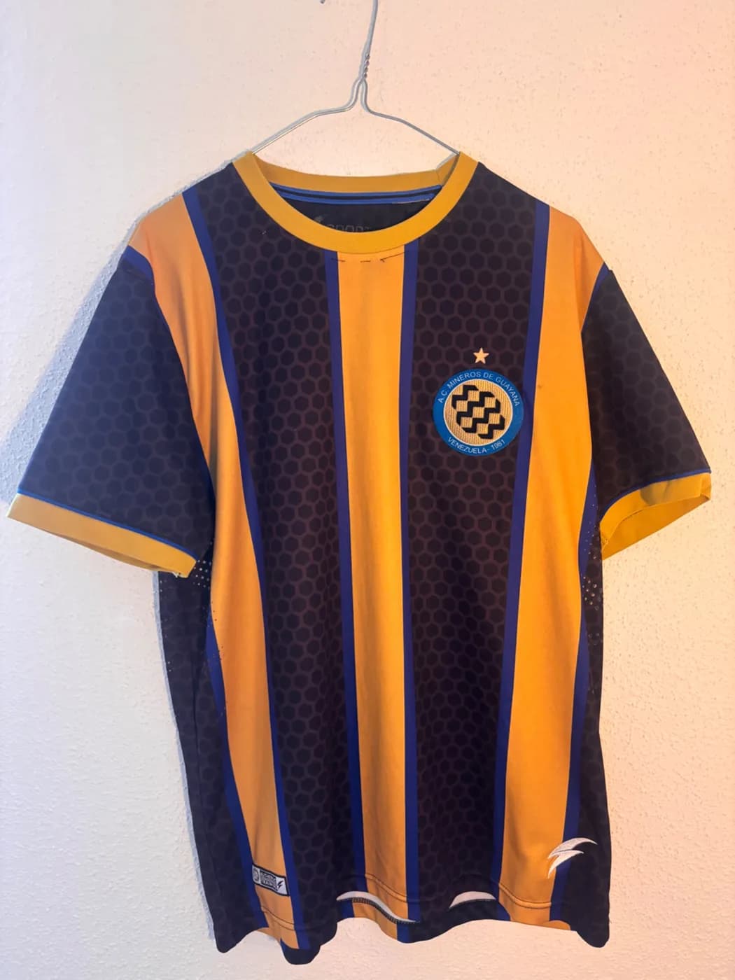 AC Mineros de Guayana Home front view football shirt