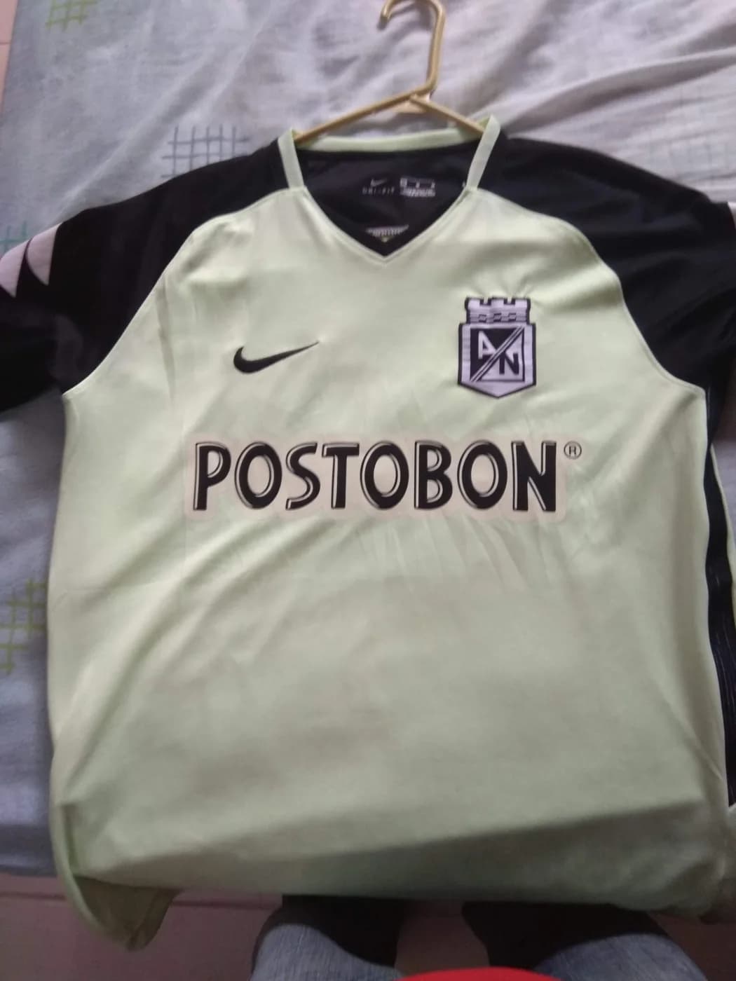 Atlético Nacional Third front view football shirt