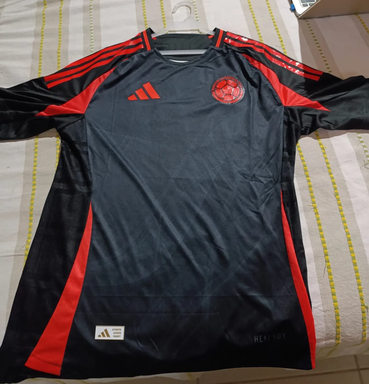 Colombia Away front view football shirt