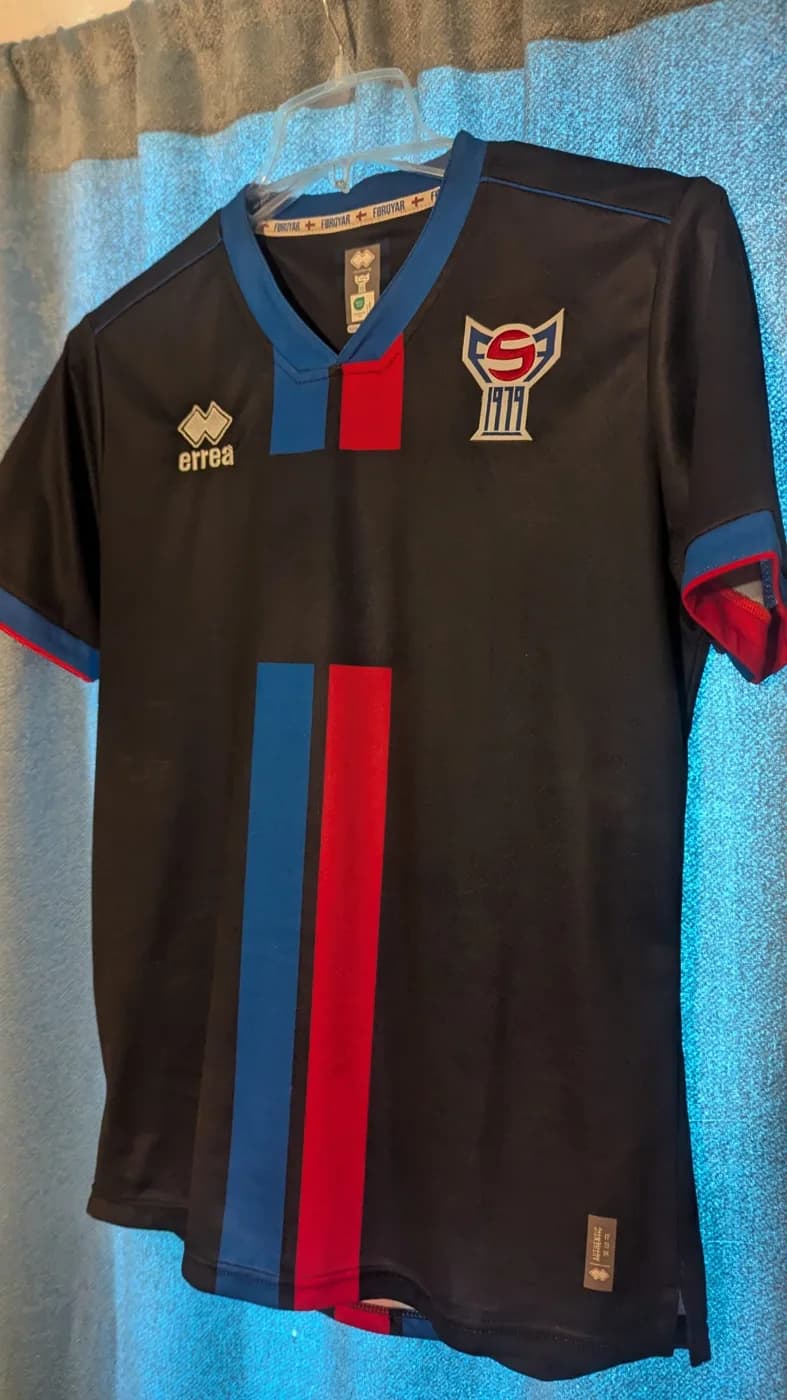 Faroe Islands 2024 Third front view football shirt