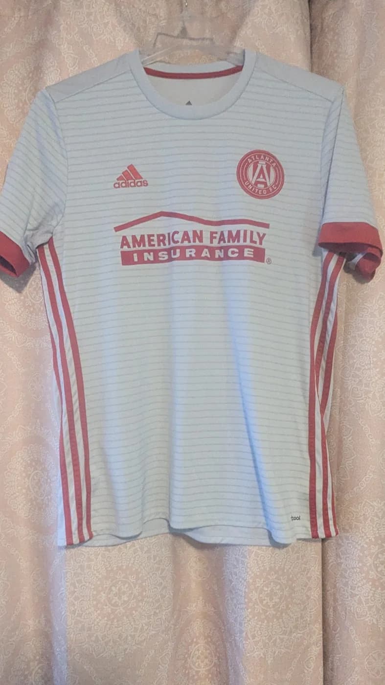 Atlanta United 2017/2018 Away front view football shirt