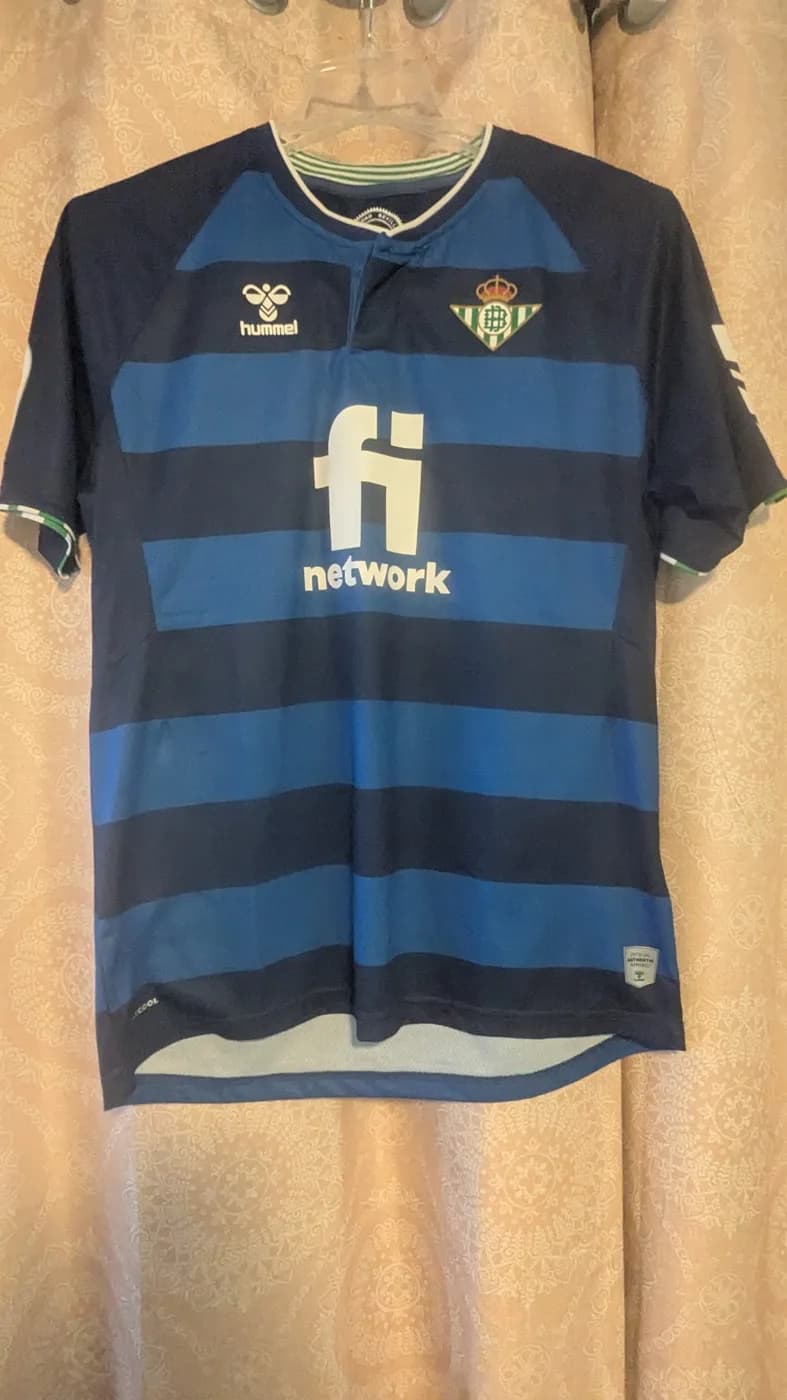 Real Betis Balompié 2022/2023 Away front view football shirt