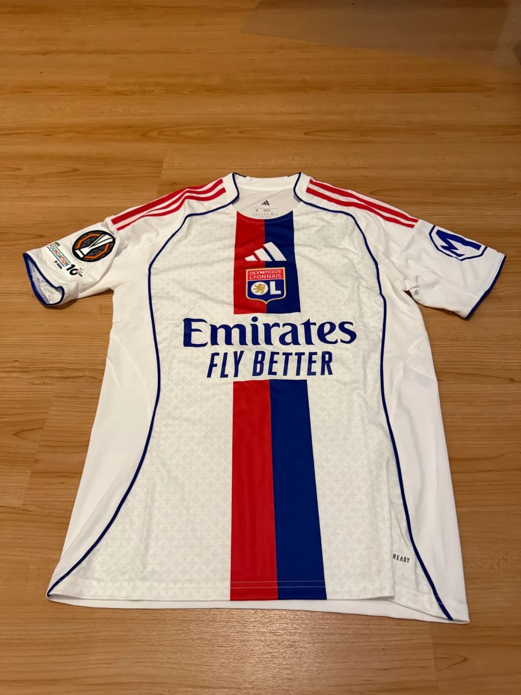 Olympique Lyonnais 2025/2026 Endrick Away front view football shirt