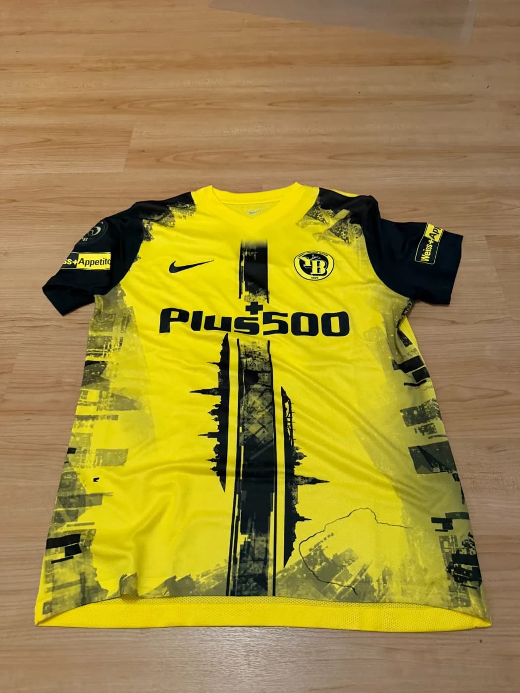 BSC Young Boys 2023/2024 Lewin Blum Home front view football shirt